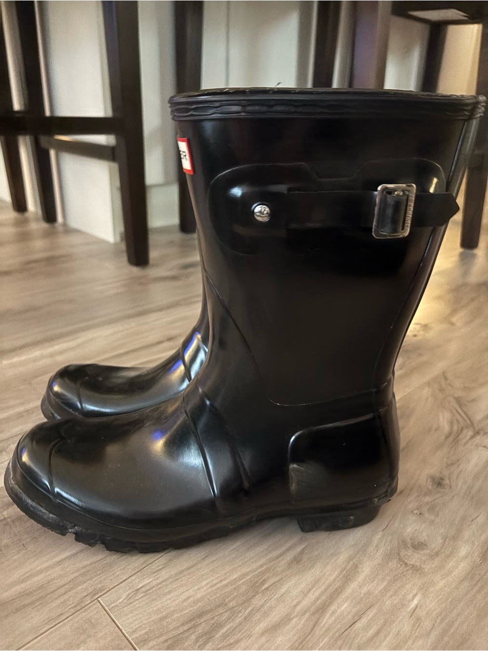 Hunter Classic Black Rubber Rain Boots - women’s